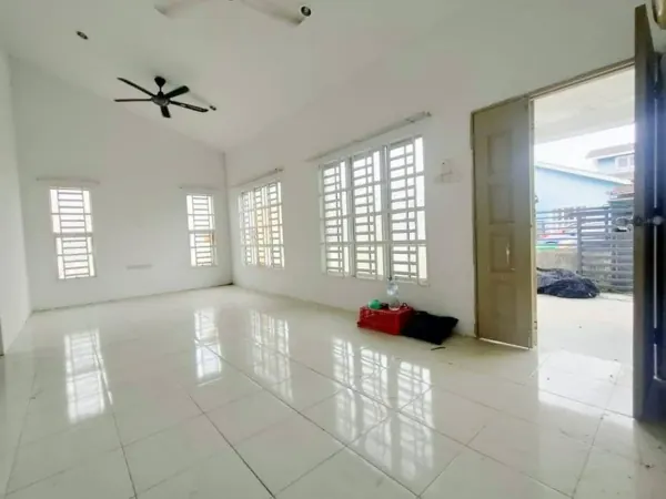 Double-storey terrace, corner lot, Taman Bandar Sejahtera, Pokok Sena – photo 3