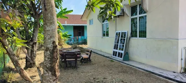 Single-storey terrace, corner lot, Taman Nuri, Pekan Tokai, Pendang – photo 2