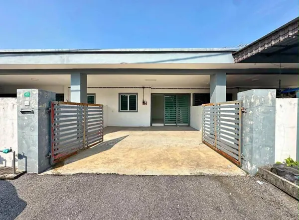 Single-storey terrace, renovated, Taman Desa Chemor Megah, Chepor, Chemor – photo 1