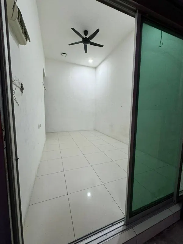 Single-storey terrace, renovated, Taman Desa Chemor Megah, Chepor, Chemor – photo 4